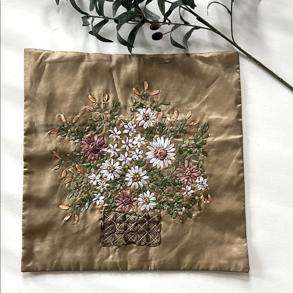Silk Embroidered Floral Cushion Cover - Picture 1 of 6